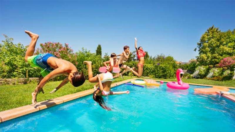 Control de aforo y acceso en piscinas comunitarias